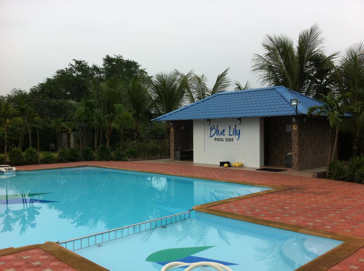 Palms Water Resort Kalyan Luaran gambar
